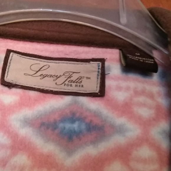 Vest - Picture 2 of 2